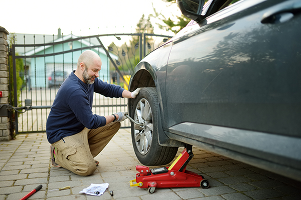 How to Change a Flat Tire | Davis Repair